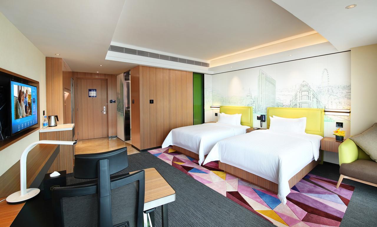Hampton By Hilton Zhongshan Nanlang Buitenkant foto